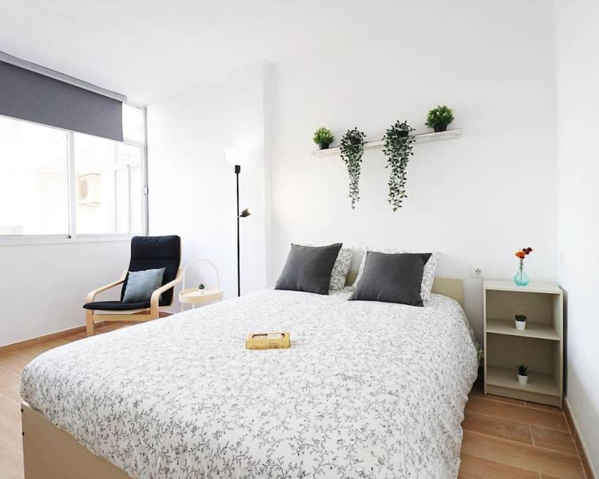 טורבייחה Brand New Apartment. 400 Meters Best Beach מראה חיצוני תמונה