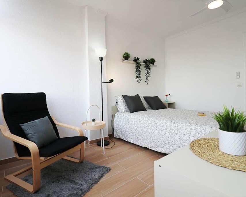 טורבייחה Brand New Apartment. 400 Meters Best Beach מראה חיצוני תמונה